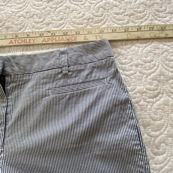 Lands' End Blue and White Striped Bermuda Shorts Tailored Cotton Blend Size 6 - Picture 9 of 11